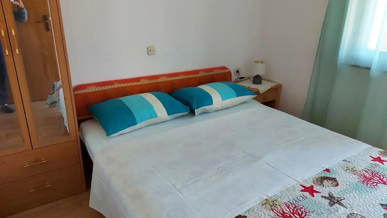 Apartment Krizanovic Malinska 0*,  Kroatien