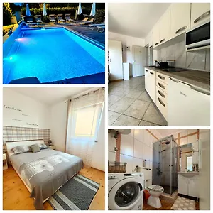 Lea With Pool Appartement