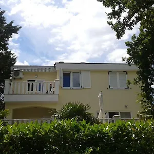 Apartment Mar, Malinska