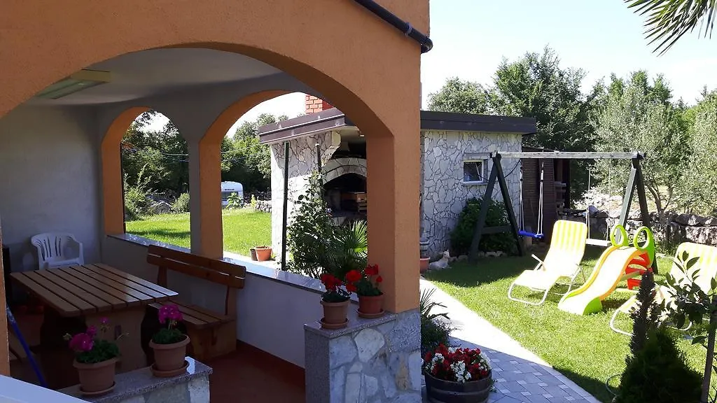 Apartment Krizanovic Malinska Croatia